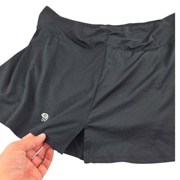 Mountain Hardwear | Black Skort with Side Slits | Size XL - Picture 3 of 5